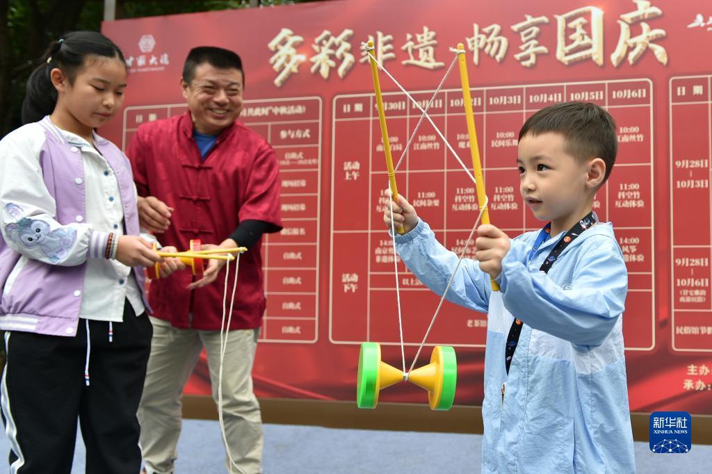 手机东方明珠游戏机下载
